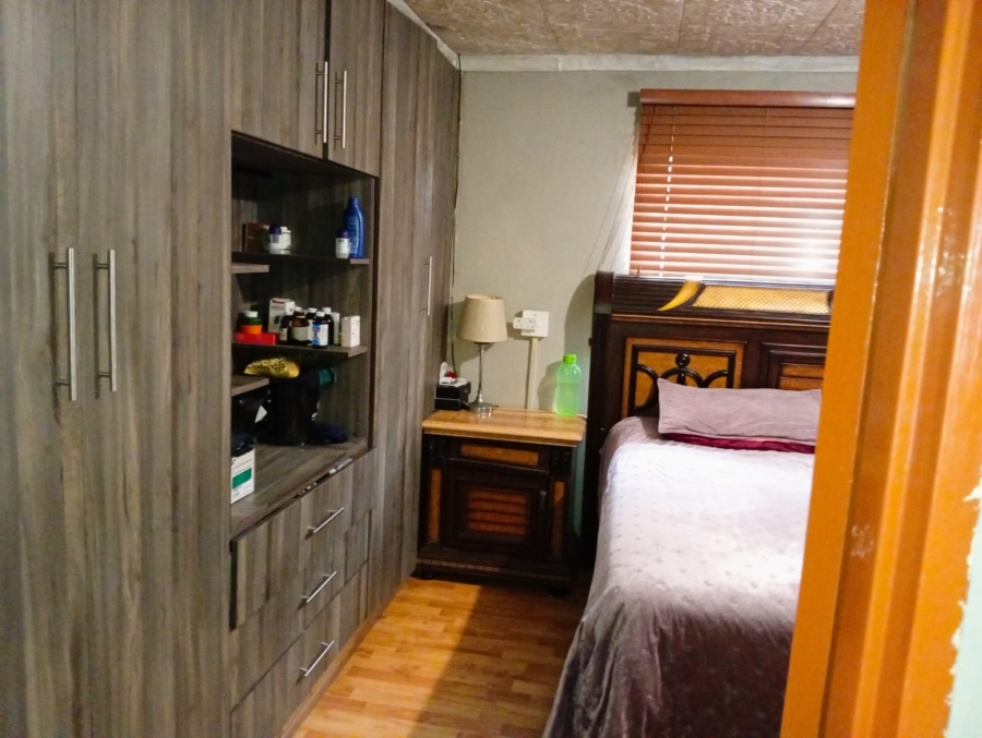 3 Bedroom Property for Sale in Ilitha Park Western Cape